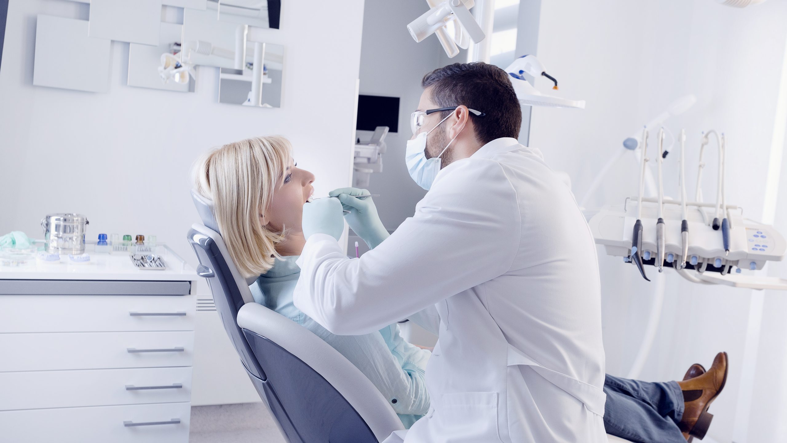 Dentist in Dimondale, MI